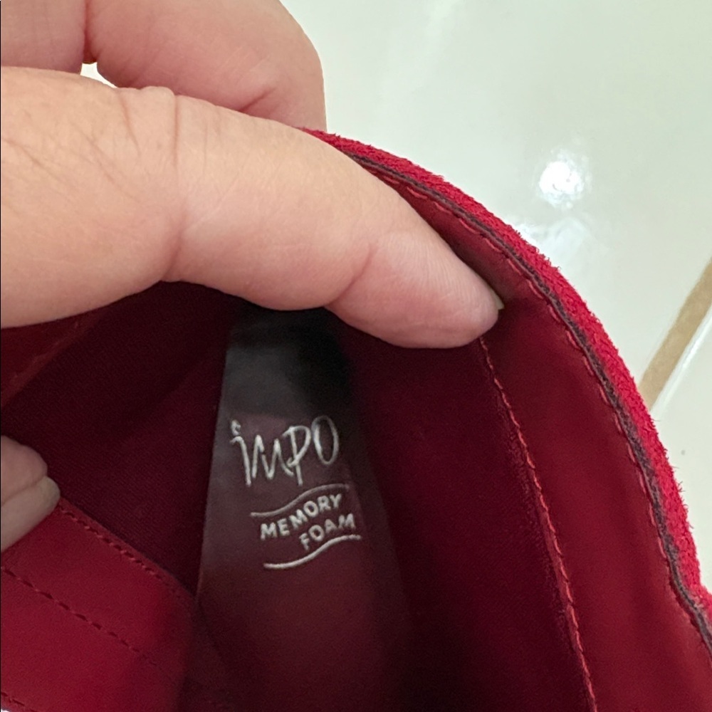 Impo Red Faux Suede Garwyn Ankle Booties with Side Accent. 7.5 NWOT - Picture 3 of 8
